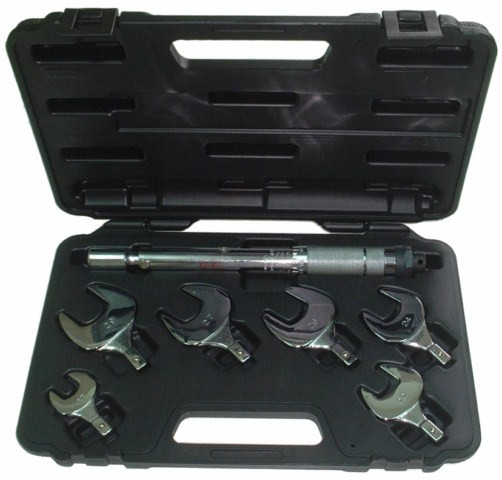 Momentni ključ s šestimi nastavki OR120